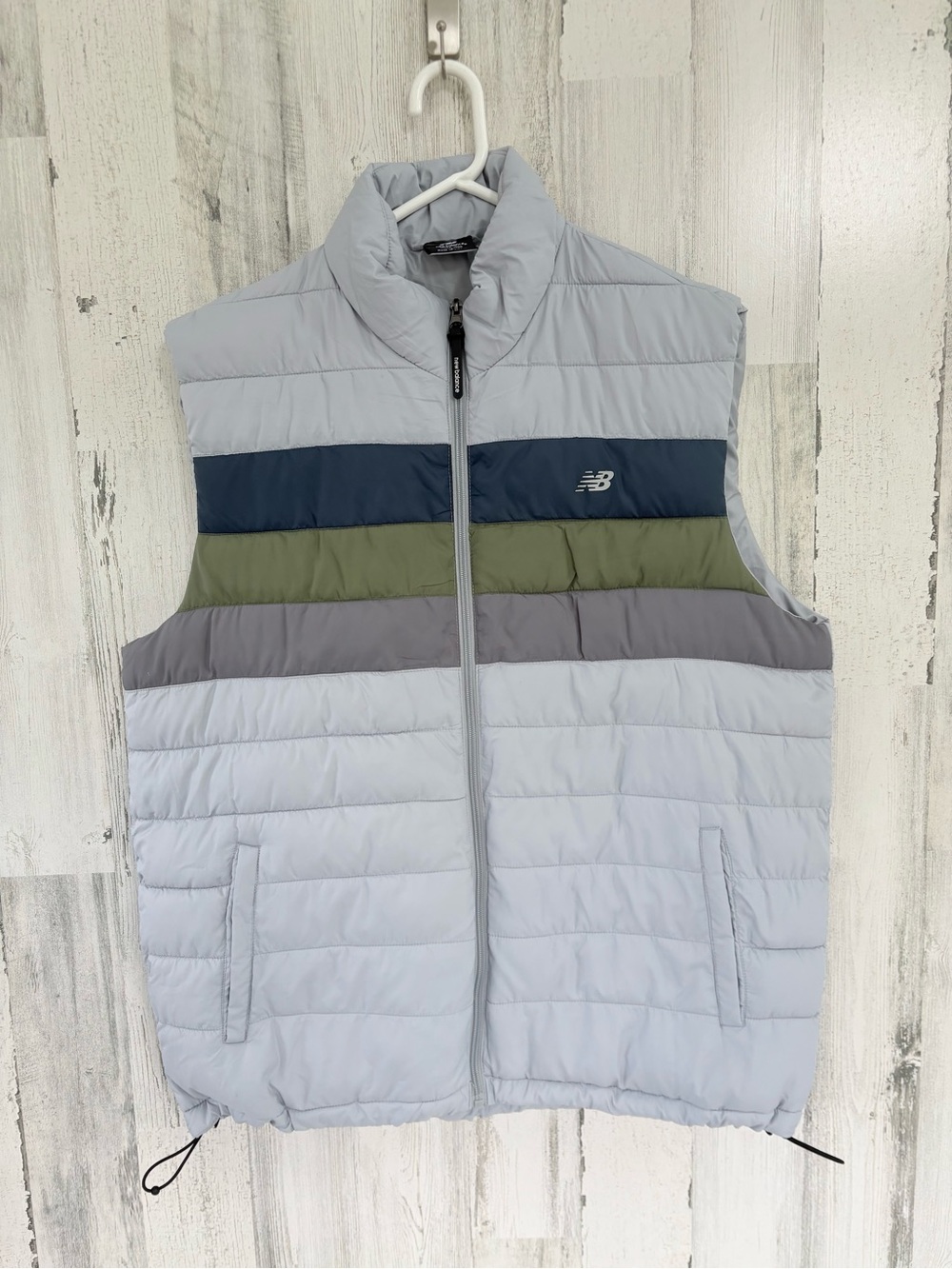 New Balance Men’s Size Large Full Zip Puffer Vest 100% Polyester